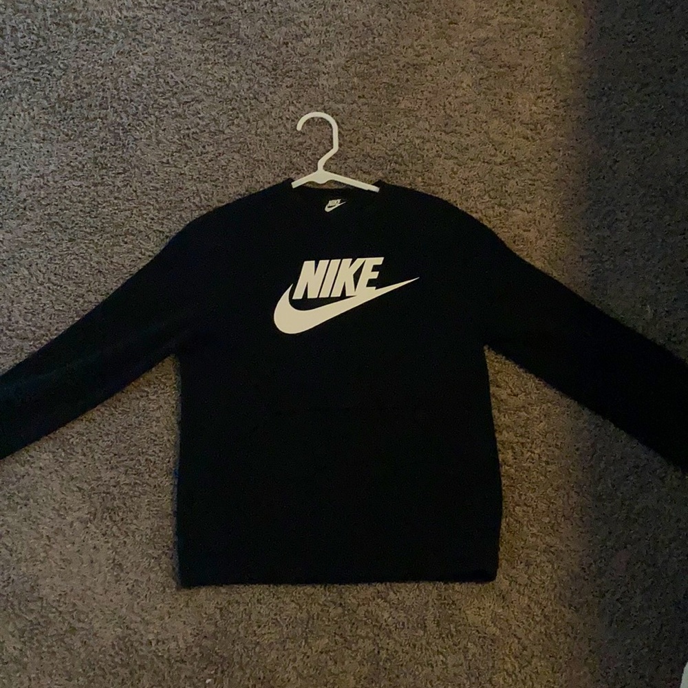all black nike crewneck
